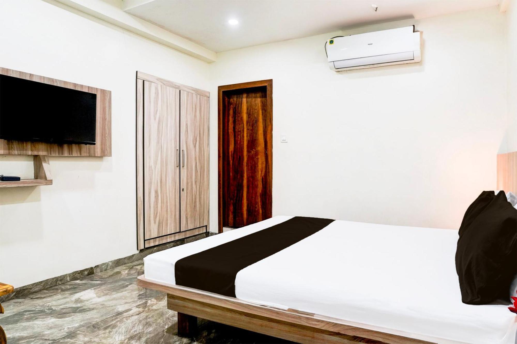 Super Hotel O Dombivali Formerly Pk Lodging Dombivli 外观 照片