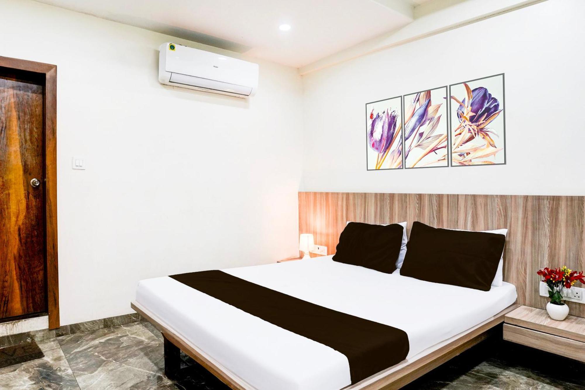 Super Hotel O Dombivali Formerly Pk Lodging Dombivli 外观 照片