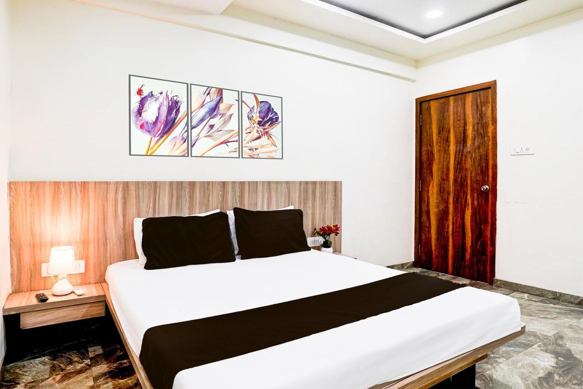 Super Hotel O Dombivali Formerly Pk Lodging Dombivli 外观 照片